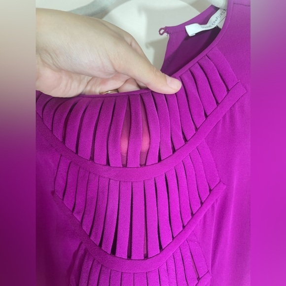 Diane Von Furstenberg 100% Silk Kaley Lily Crepe Sleeveless Purple Blouse Size 4 - Picture 4 of 14